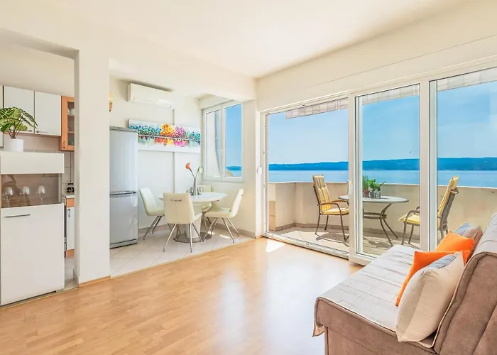 Three Rocks Apartment