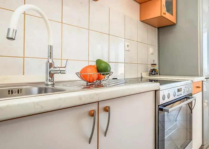 Apartment Three Rocks